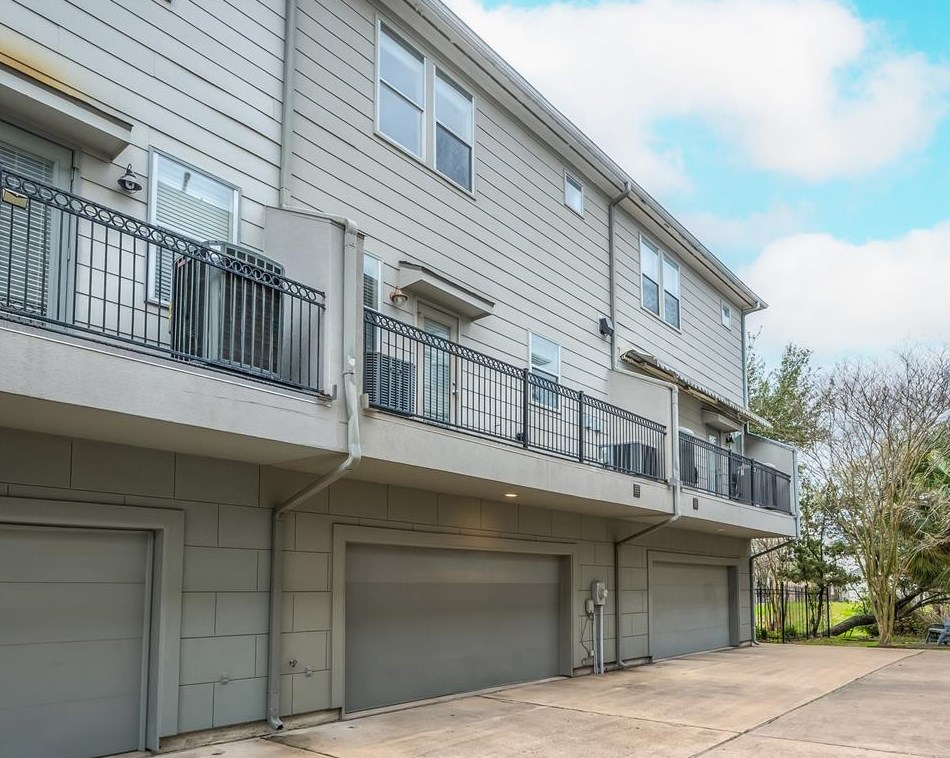 3505 Bradford St, Houston TX  77025-1329 exterior