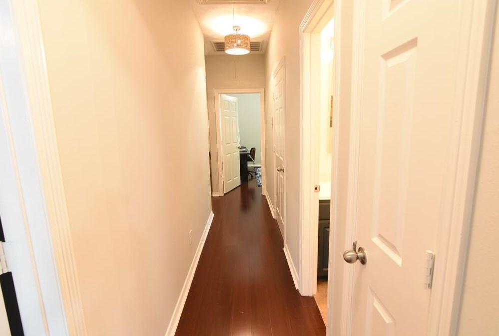 920 Sterling Crk Cir, Katy TX  77450-6142 exterior