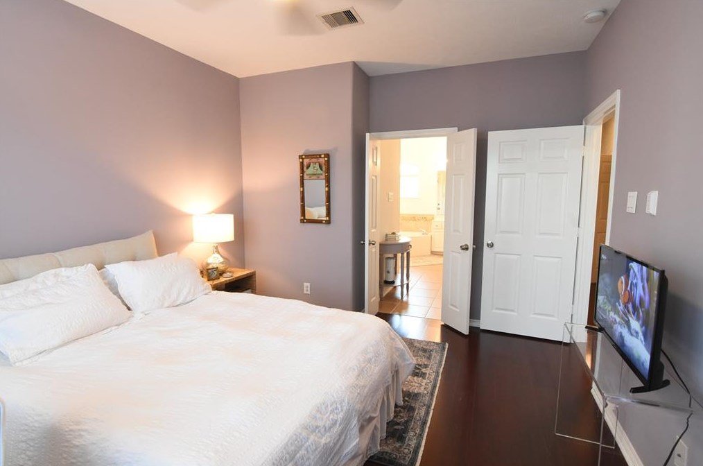 920 Sterling Crk Cir, Katy TX  77450-6142 exterior