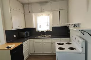 417 Victoria St, Navasota, TX 77868 - Photo 21