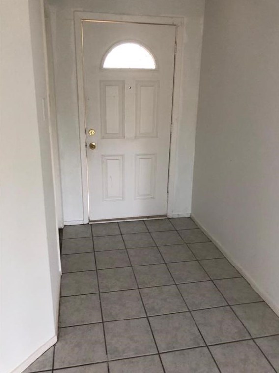 15814 Manfield Dr, Houston TX  77082-2927 exterior