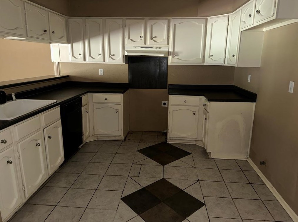 5939 Crooked Post Rd, Spring TX  77373-7005 exterior