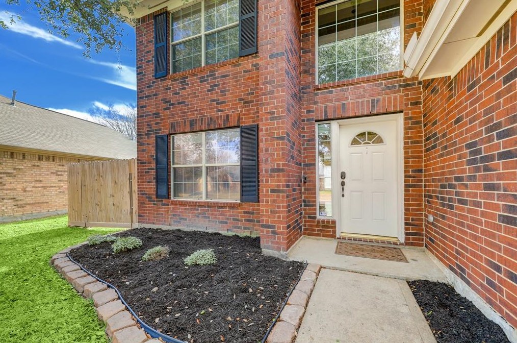 24423 Pepperrell Place St, Katy TX  77493-2676 exterior