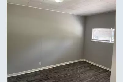 905 N Arcola Street, Angleton, TX 77515 - Photo 13