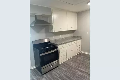 905 N Arcola Street, Angleton, TX 77515 - Photo 5