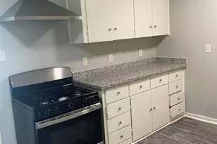 905 N Arcola St, Angleton, TX 77515 - Photo 5