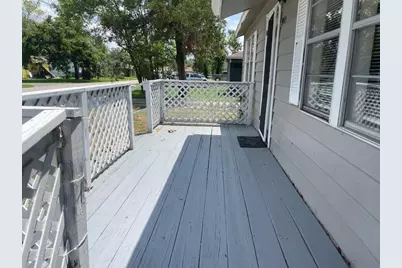 905 N Arcola Street, Angleton, TX 77515 - Photo 3