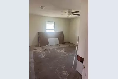 135 Guadalupe, Livingston, TX 77351 - Photo 11