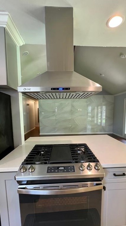 10702 Glenfield Ct, Houston TX  77096-5827 exterior