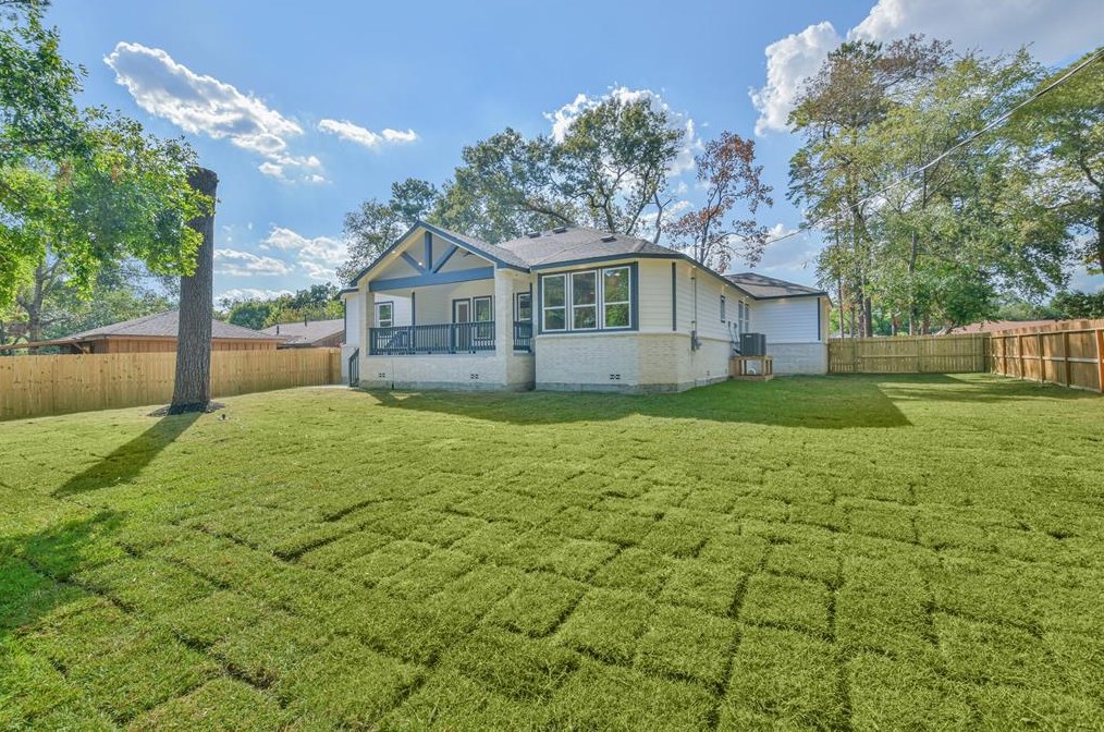 234 Bickett Ln, Spring TX 77373-5607 exterior