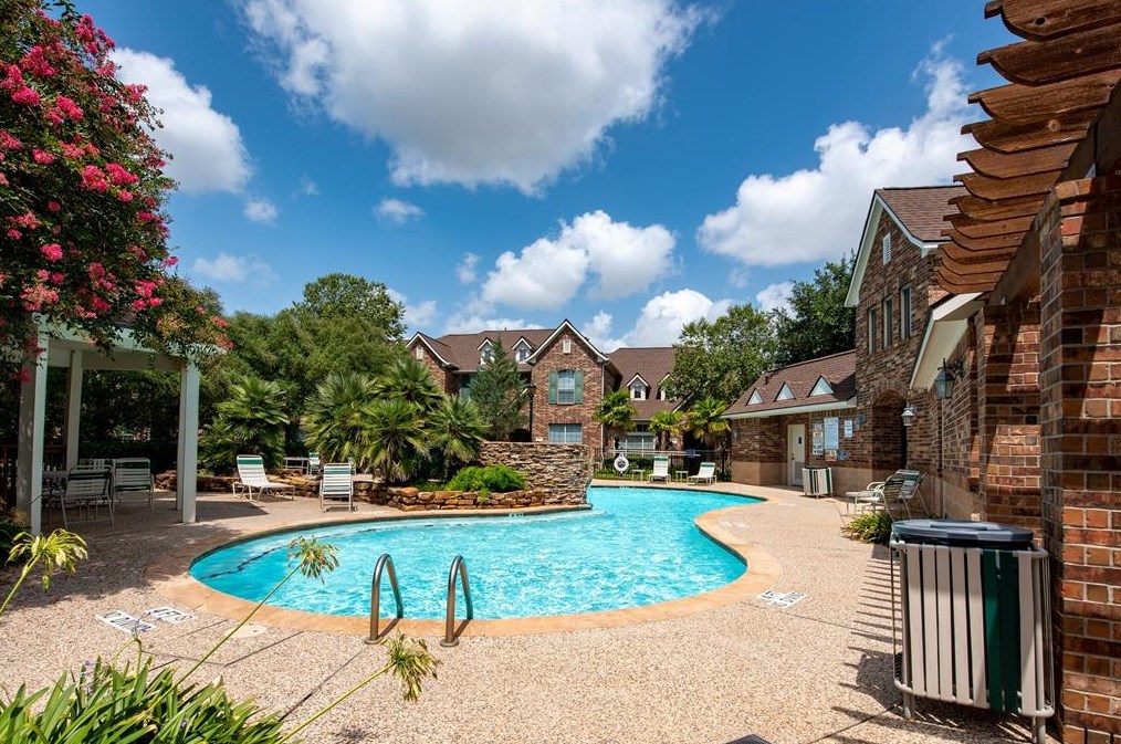 238 Whispering Ridge Ter, Houston TX  77094-1264 exterior