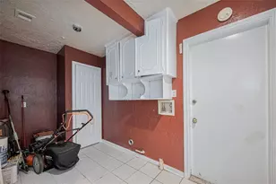 4015 Black Locust Dr, Houston, TX 77088 - Photo 13