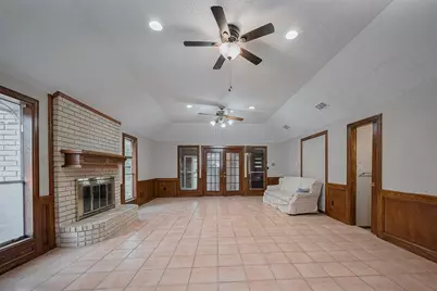 4015 Black Locust Drive, Houston, TX 77088 - Photo 25