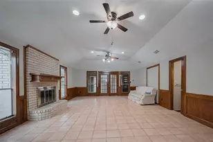 4015 Black Locust Dr, Houston, TX 77088 - Photo 25