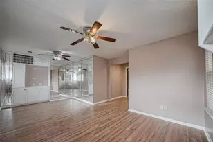 4015 Black Locust Dr, Houston, TX 77088 - Photo 37