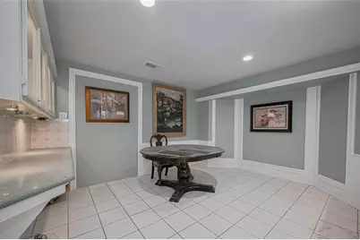 4015 Black Locust Drive, Houston, TX 77088 - Photo 9