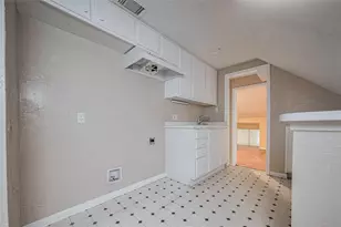 4015 Black Locust Dr, Houston, TX 77088 - Photo 43