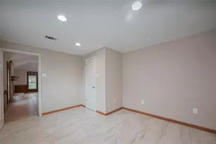 4015 Black Locust Dr, Houston, TX 77088 - Photo 27