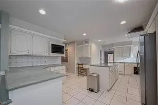 4015 Black Locust Dr, Houston, TX 77088 - Photo 7