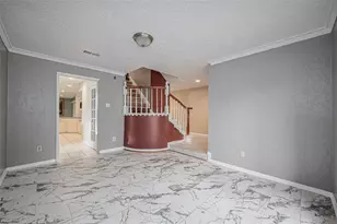 4015 Black Locust Dr, Houston, TX 77088 - Photo 5