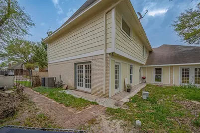 4015 Black Locust Drive, Houston, TX 77088 - Photo 49