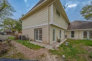 4015 Black Locust Dr, Houston, TX 77088 - Photo 49