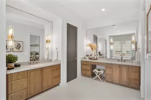1001 E 7th 1/2 St, Houston, TX 77009 - Photo 29