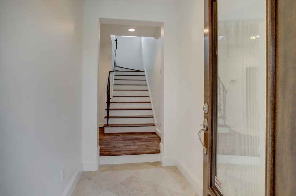 1238 Sampson St, Houston TX  77003-3902 exterior