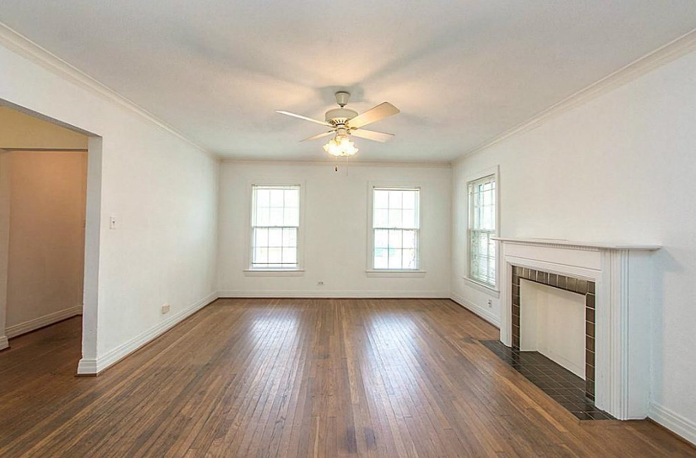 2211 Dorrington St, Houston TX  77030-3209 exterior