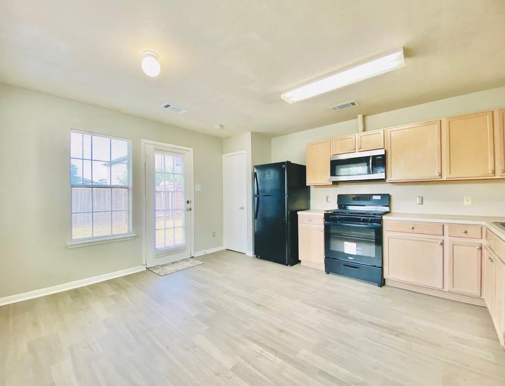 15514 Blue Creek Ranch Dr, Houston TX  77086-1124 exterior