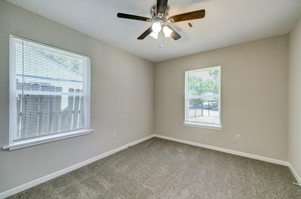 5311 Kingsbury, Houston TX  77021-3402 exterior