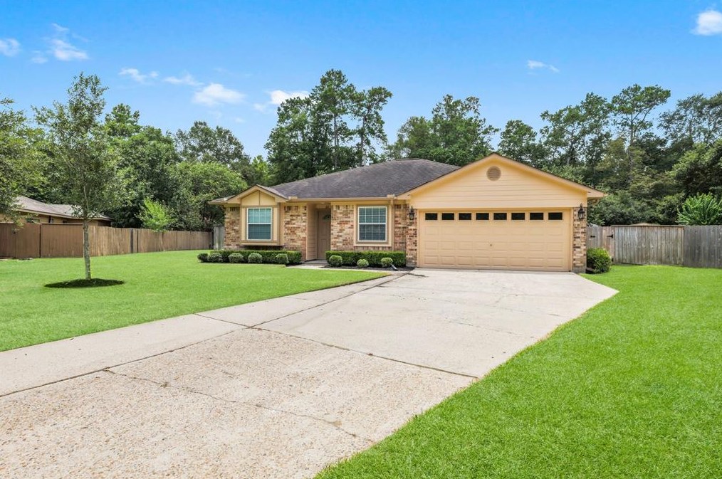 24 Starrush Ct, Spring TX  77380-2713 exterior