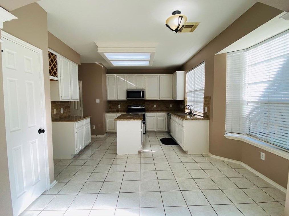 4631 Forest Home Dr, Missouri City TX  77459-2770 exterior