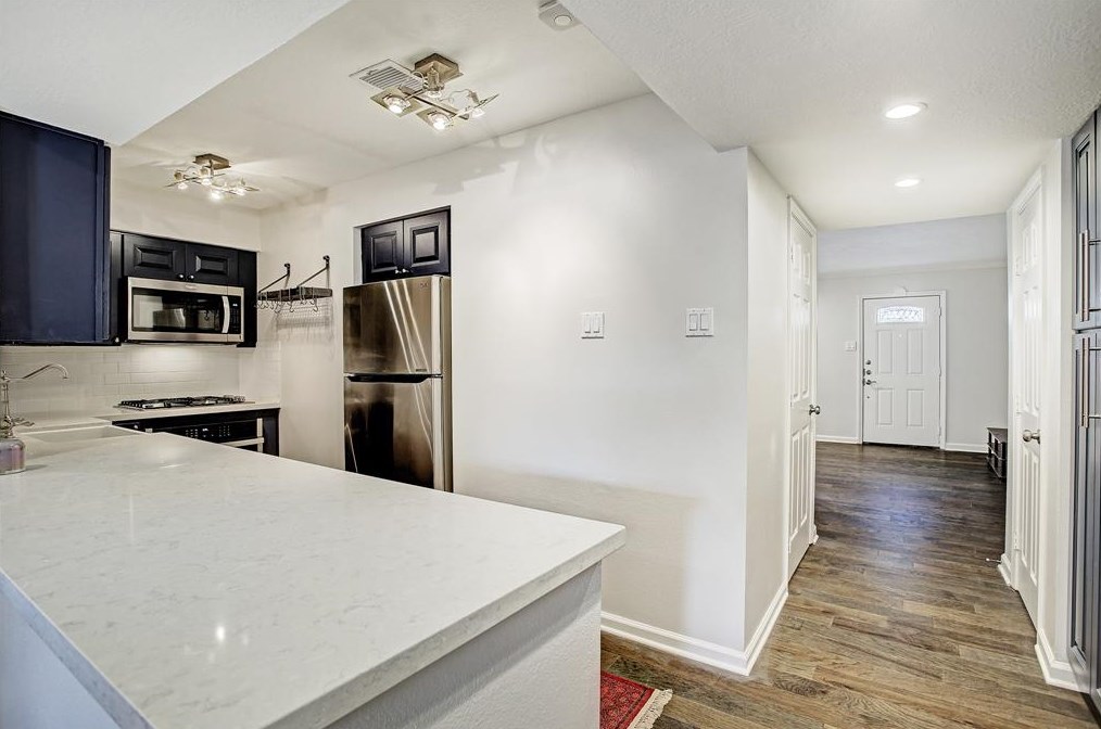 3508 Stanford St, Houston TX  77006-4311 exterior