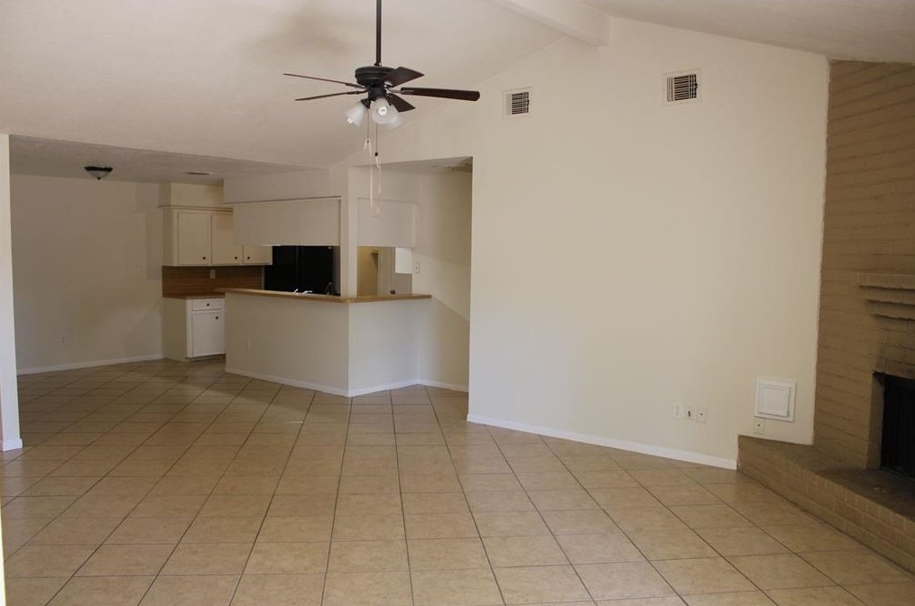 1002 Cheyenne Meadows Dr, Katy TX  77450-3627 exterior
