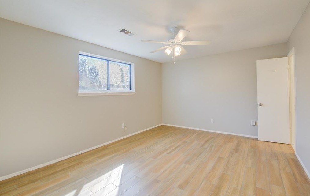 4803 Lotus St, Houston TX  77045-3123 exterior