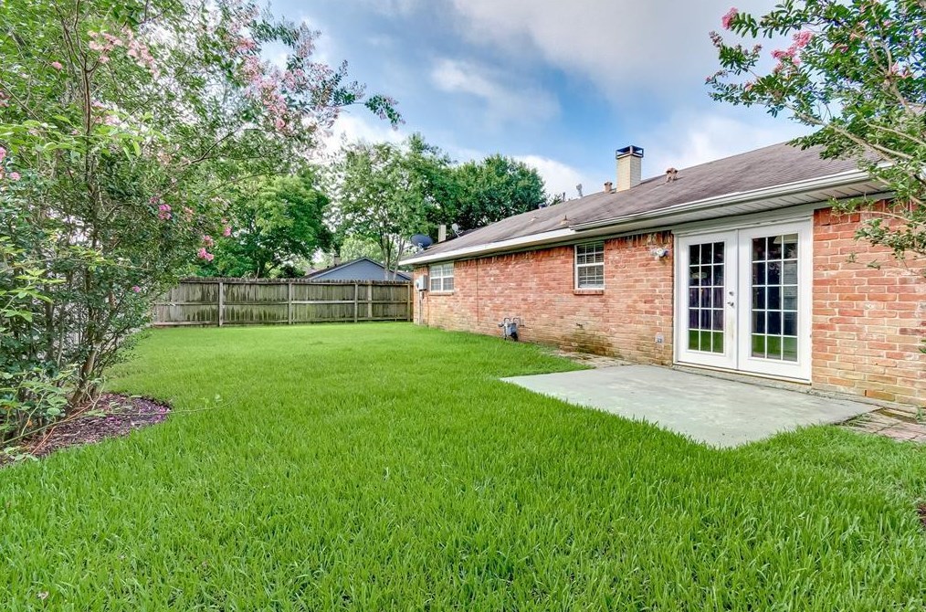 931 Grand Junction Dr, Katy TX  77450-3800 exterior