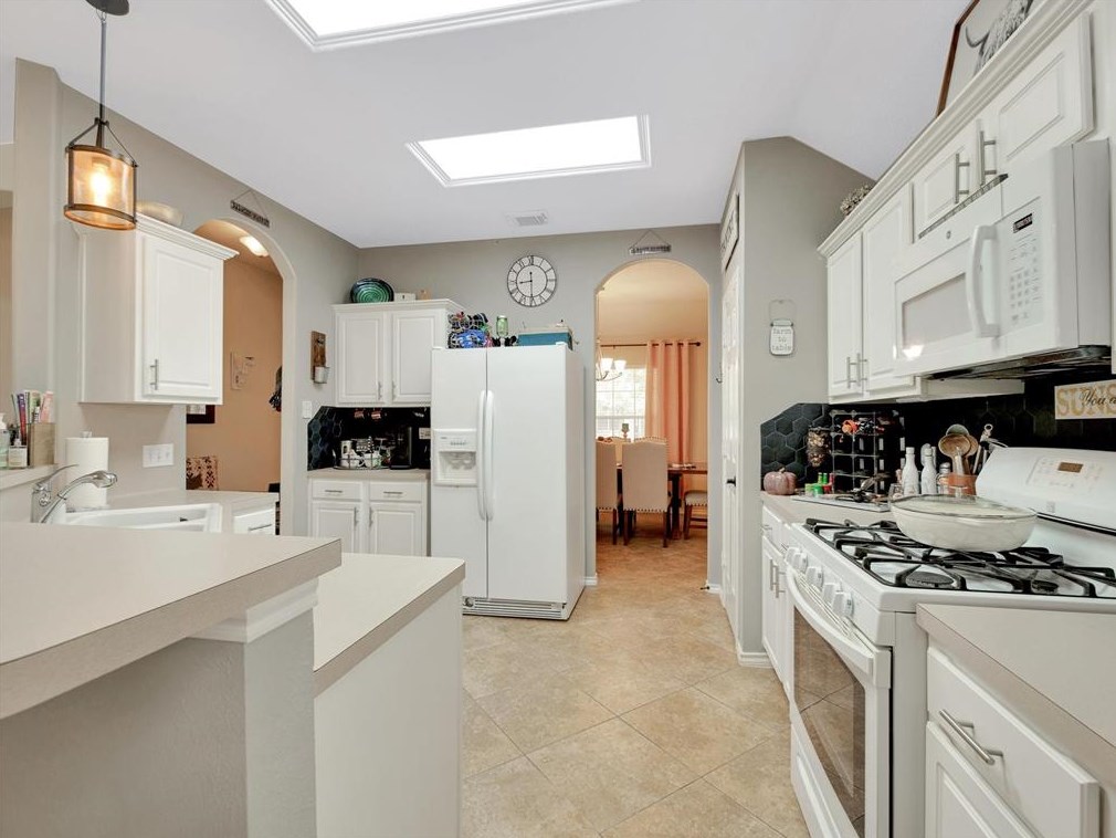 6002 Crestford Park Ln, Houston TX  77084-6399 exterior