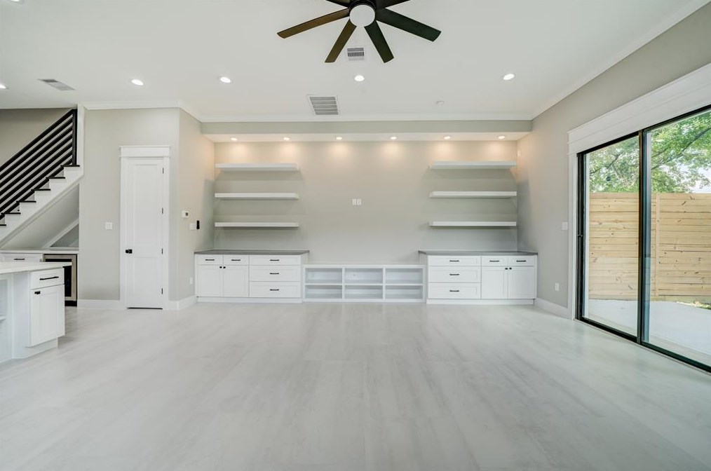 137 33 St, Houston TX  77022-5105 exterior