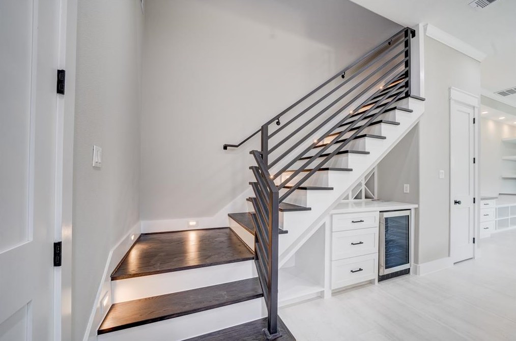 137 33 St, Houston TX  77022-5105 exterior