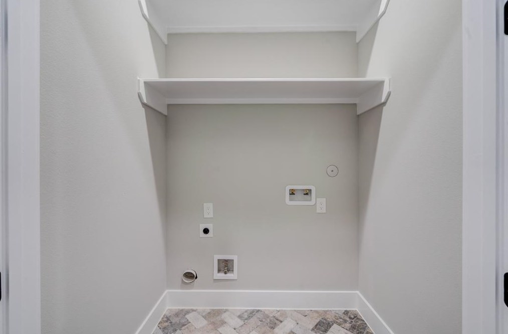 137 33 St, Houston TX  77022-5105 exterior