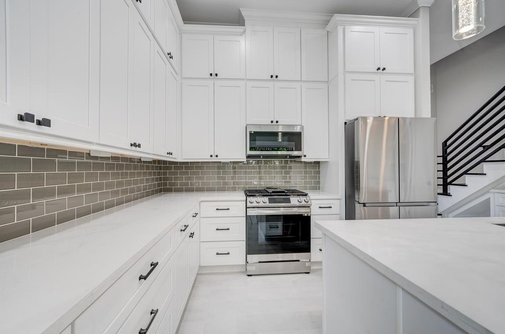 137 33 St, Houston TX  77022-5105 exterior