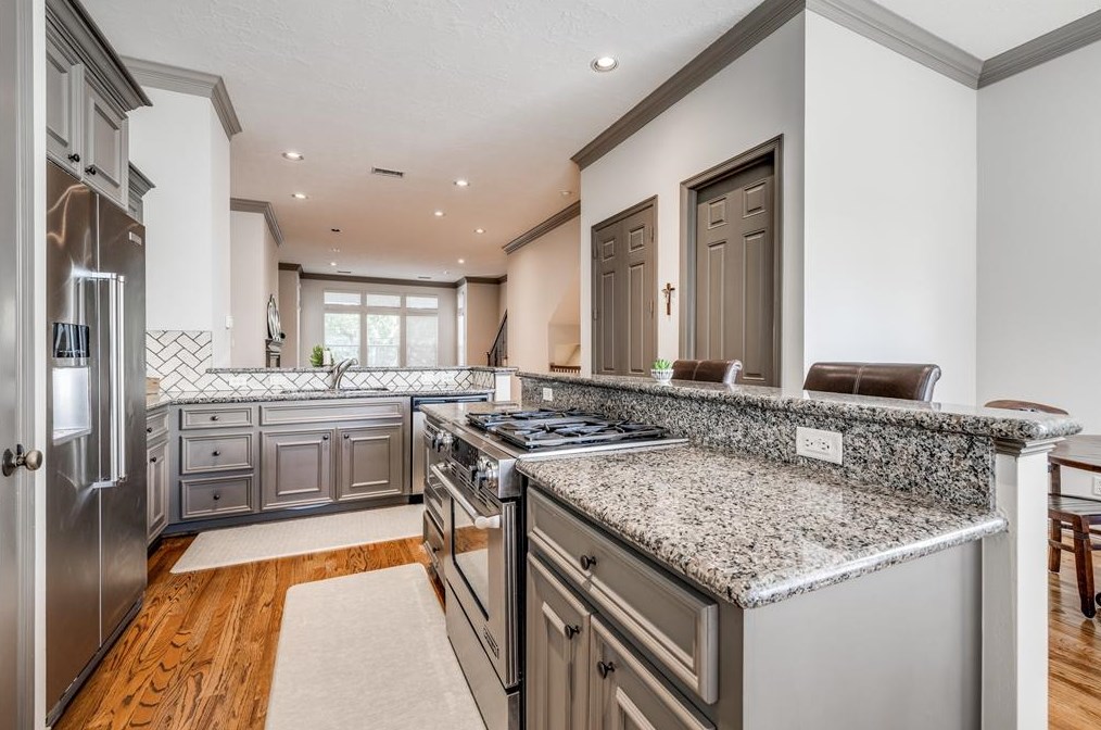 406 Roy St, Houston TX  77007-7248 exterior
