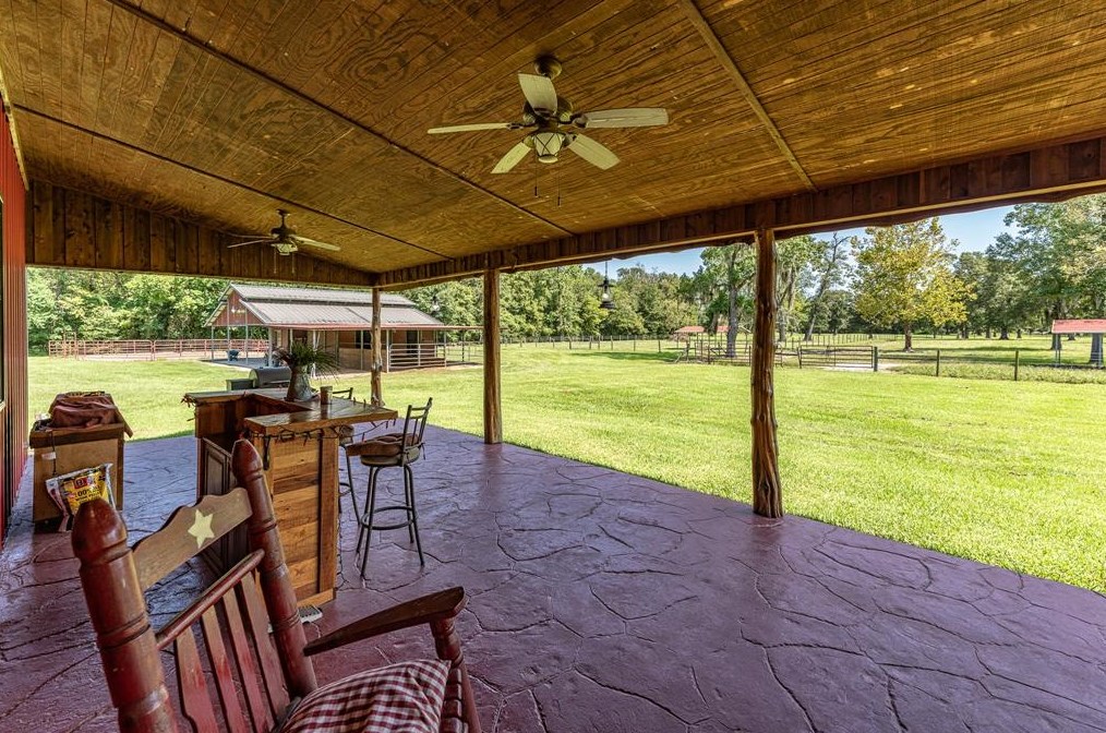 9521 Hermann Rd, Houston TX  77050-5603 exterior