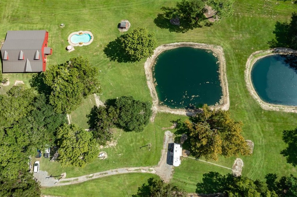 9521 Hermann Rd, Houston TX  77050-5603 exterior