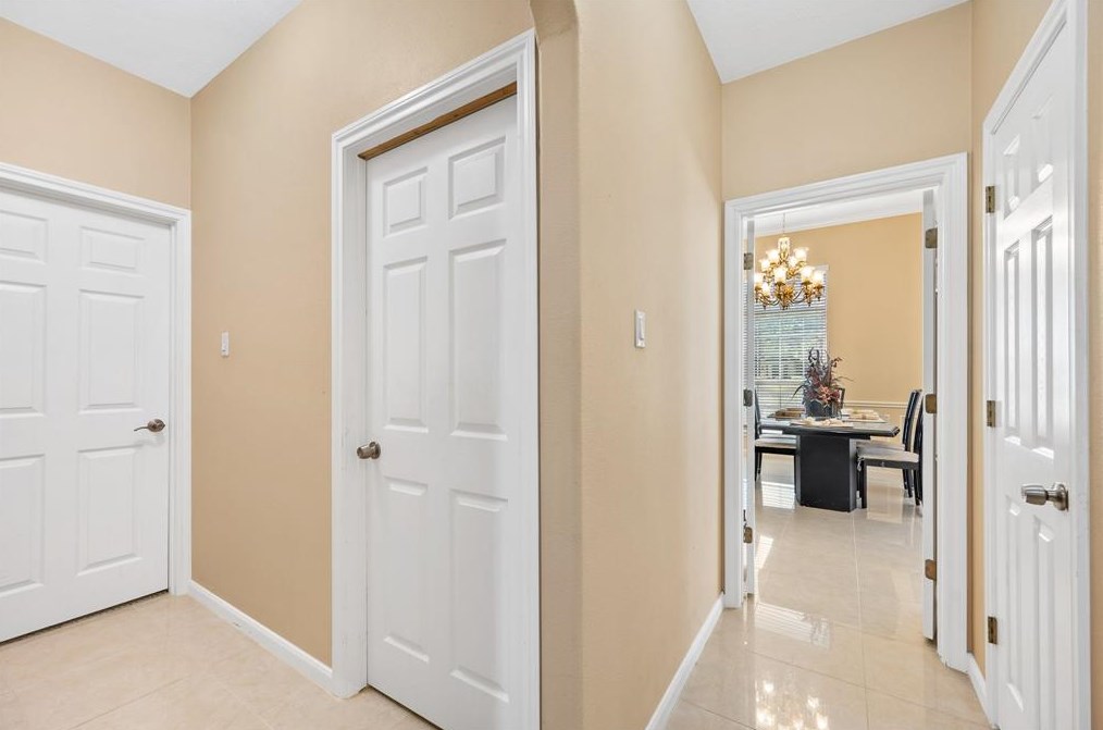 14314 Saras Walk, Cypress TX 77429-3266 exterior