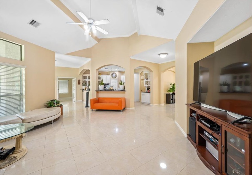 14314 Saras Walk, Cypress TX 77429-3266 exterior