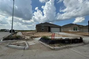 5523 Peacock Bass Dr, Baytown, TX 77521 - Photo 7