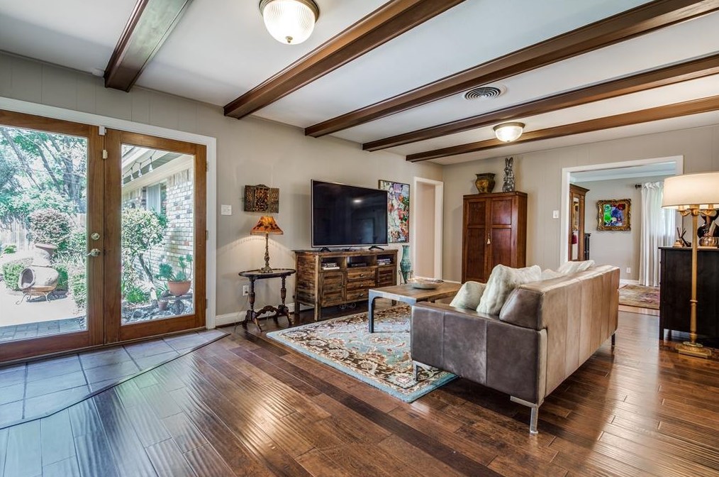 9642 Meadowcroft Dr, Houston TX 77063-3720 exterior