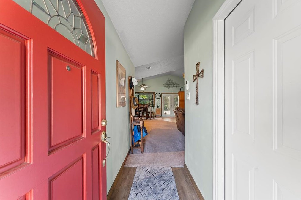 819 Helms Rd, Houston TX  77088-1936 exterior